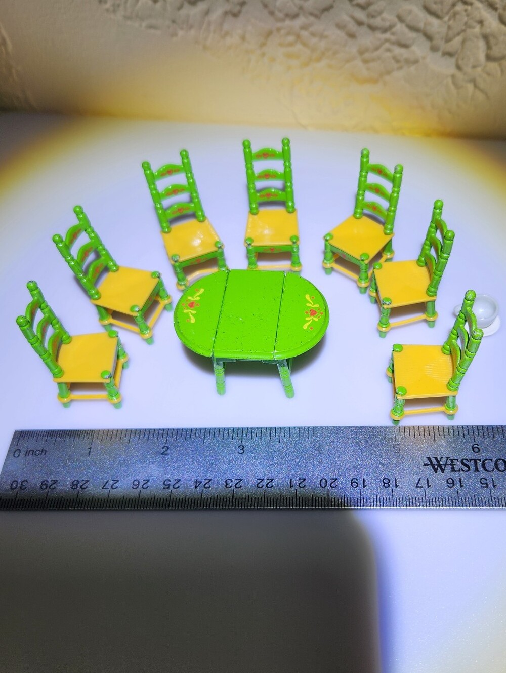 Vintage 1980s Mattel "The Littles" die-cast metal dollhouse furniture pieces - Picture 15 of 16